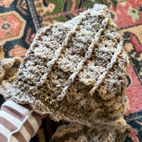 Handmade Crochet Bonnet hood + banana republic beanie hat - Picture 5 of 10